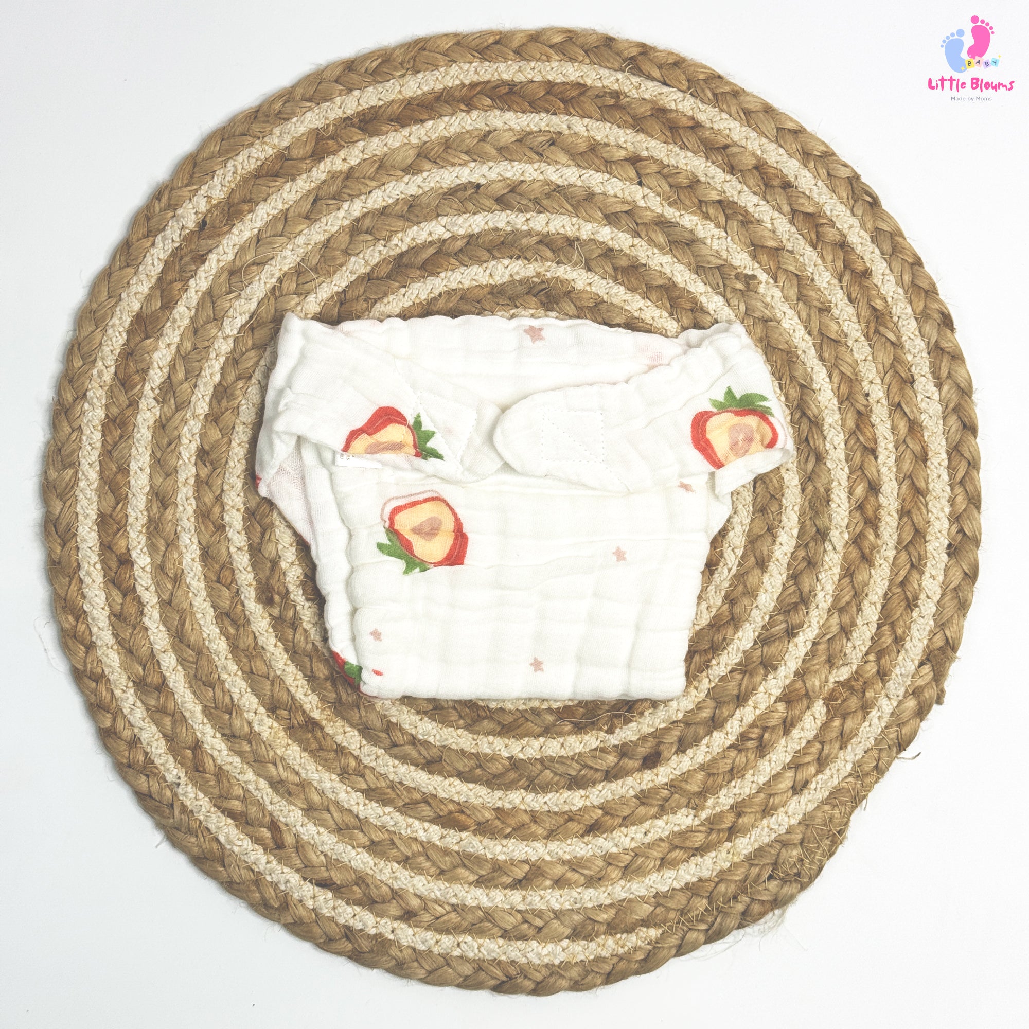 Velcro Nappy - Apple